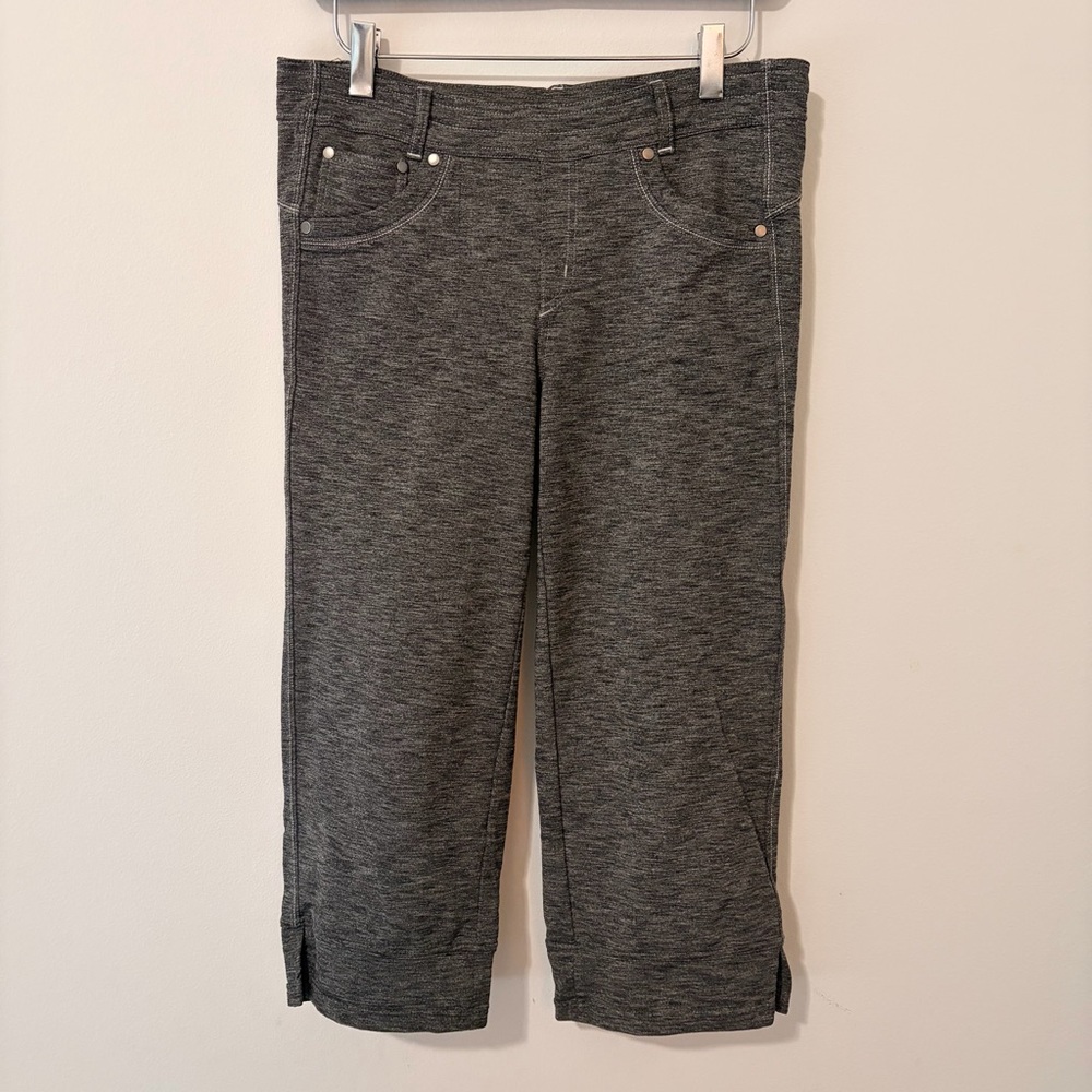 KÜHL Gray Stretch Capri Pants Size 8 Outdoor Hiking Cropped